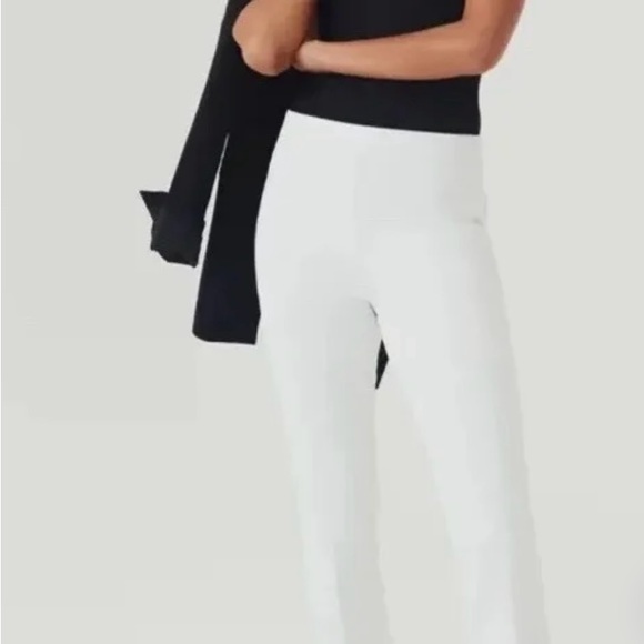 SPANX - On-the-Go Ankle Slim Straight Pant with Ultimate Opacity Technology - - Picture 2 of 6